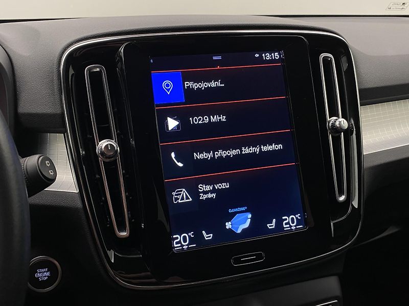 Volvo XC40 D3 AWD MOMENTUM AUT  - fotka 8 z 38