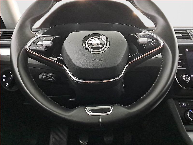 Škoda Superb (2022) Style 2.0 TDI, Serv.kniha - fotka 17 z 18
