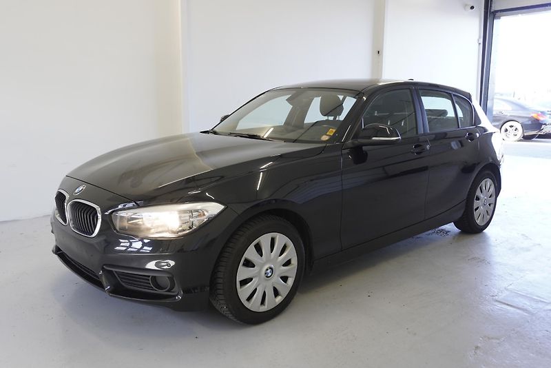 BMW Řada 1 118i 1.5 AUTOMAT - fotka 1 z 27