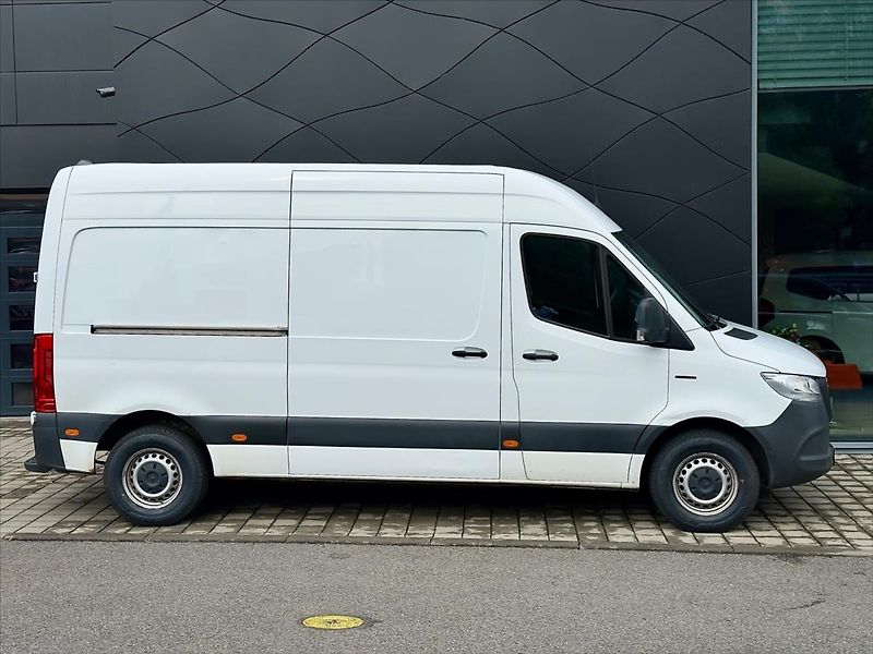 Mercedes-Benz eSprinter 0,0 312 KAWA S 47kWh - fotka 11 z 19
