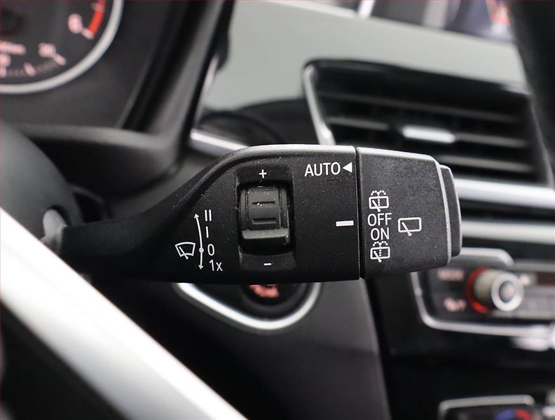 BMW X1 (2016) xDrive18d, 4X4, Automat, Navi - fotka 21 z 22