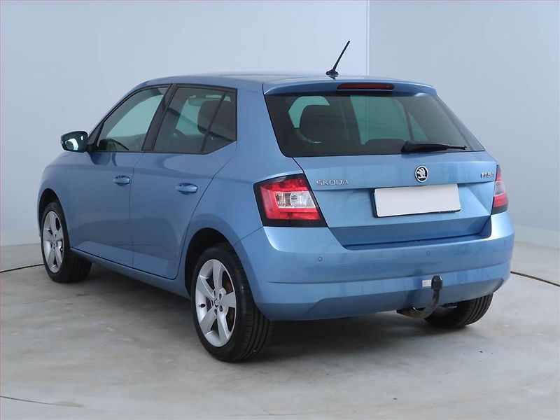 Škoda Fabia (2016) Style 1.2 TSI, Serv.kniha - fotka 4 z 15