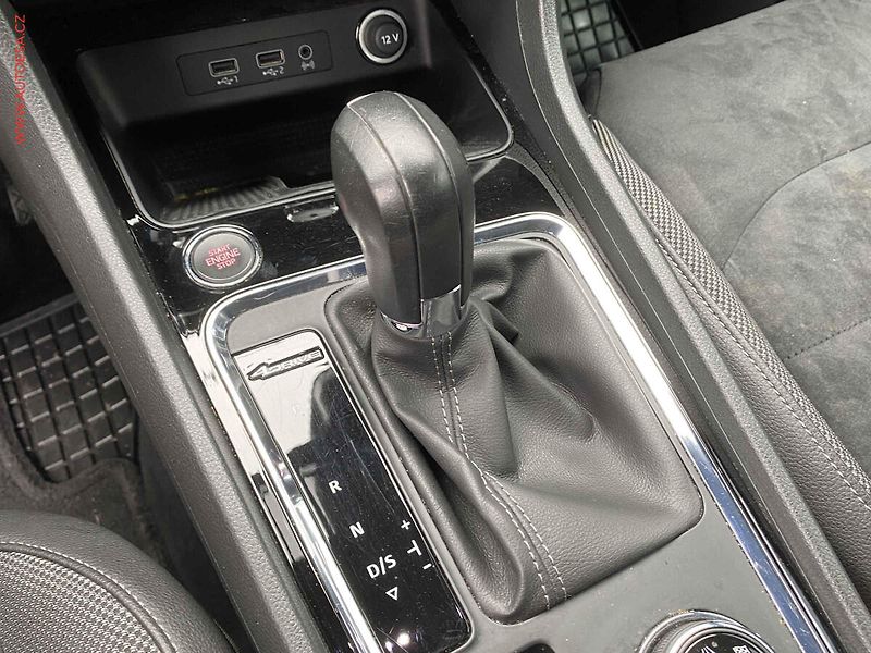 Seat Ateca (2016) 2.0 TDi 4x4, Xcellence, DSG - fotka 16 z 19