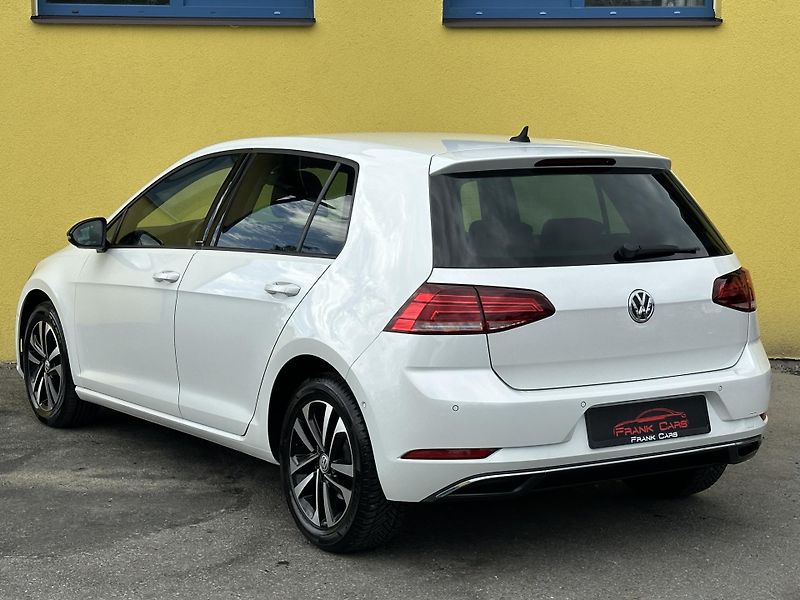 Volkswagen Golf (2019) IQ.DRIVE 1.5TSI110kW 2.Maj. - fotka 3 z 40