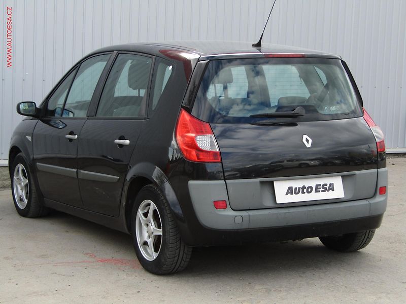 Renault Scénic (2008) 1.5 dCi, AC, tempo, navi - fotka 6 z 18