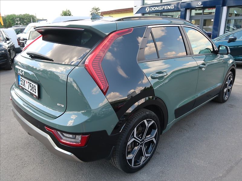 Kia Niro 1,6 GDi,HEV,Premium,tov.záruka - fotka 3 z 30