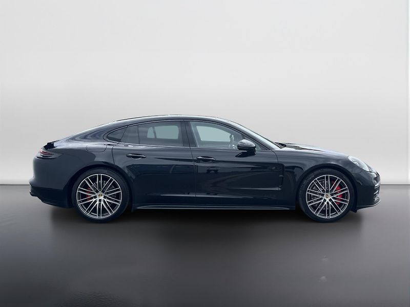Porsche Panamera (2019) GTS - fotka 6 z 30