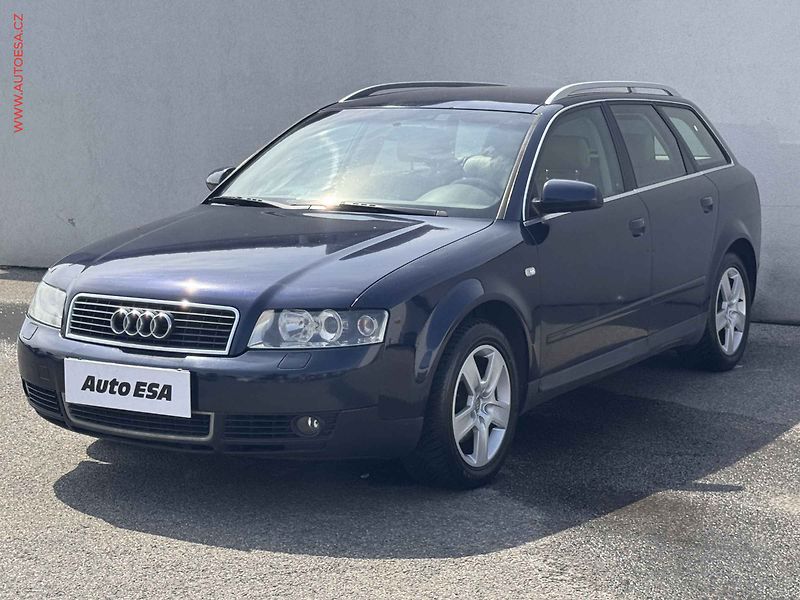 Audi A4 (2002) 2.0i, Kůže - fotka 3 z 14