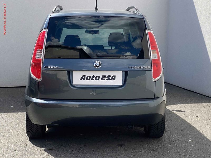 Škoda Roomster (2014) 1.2 TSi, Ambition, park.čidla - fotka 5 z 17
