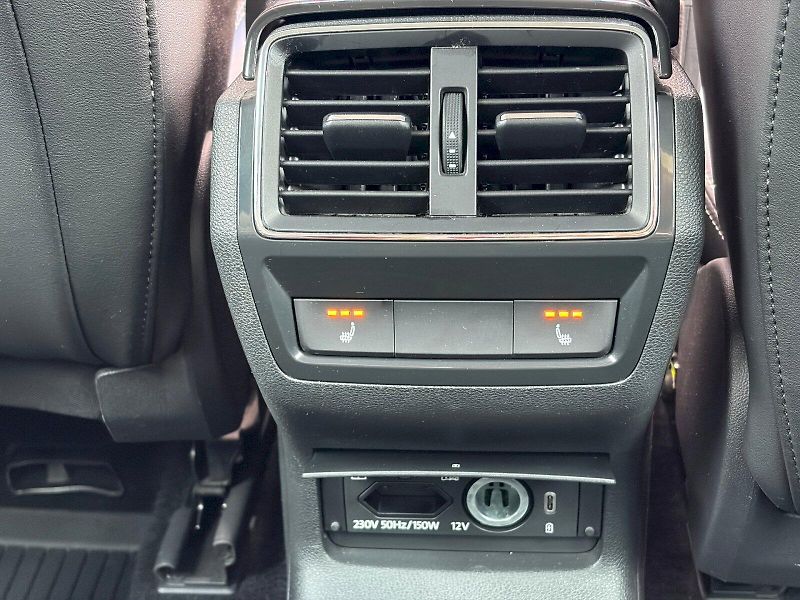 Škoda Karoq (2020) DSG 1.5 TSI / 110 kW / STYLE - fotka 22 z 35