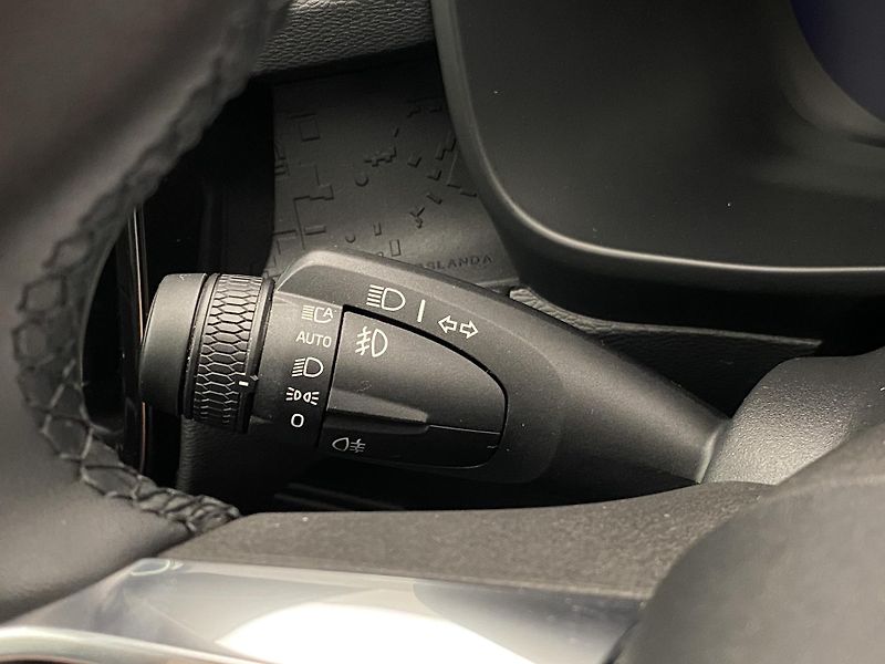 Volvo EC40 TWIN AWD BLACK EDITION ULTRA - fotka 22 z 68