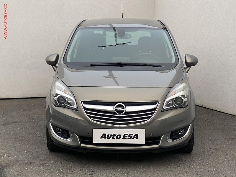 Opel Meriva (2015) 1.6 CDTi, Innovation, kamera - fotka 2 z 19