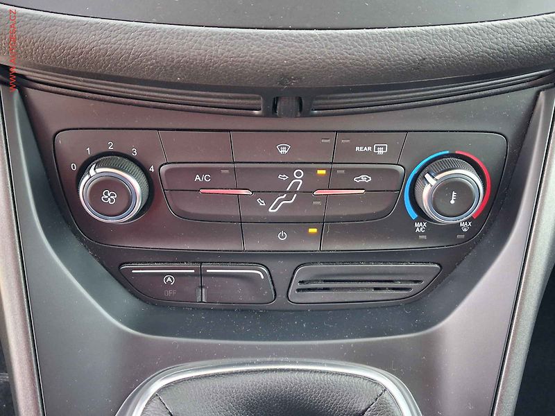Ford Grand C-MAX (2016) 1.5 EB, 1.maj,ČR, servis - fotka 15 z 21
