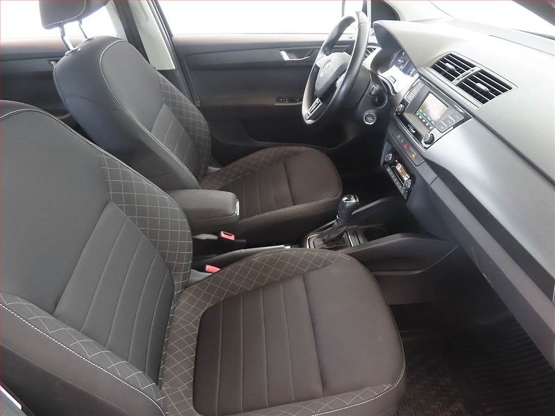 Škoda Fabia (2016) Style 1.2 TSI, Automat - fotka 9 z 14