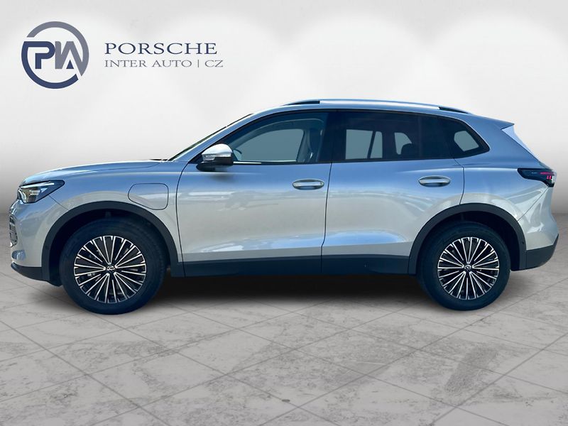 Volkswagen Tiguan People 1,5 TSI - fotka 3 z 23