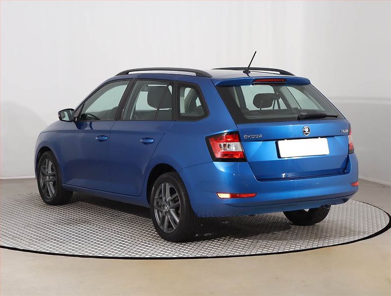 Škoda Fabia (2019) Ambition 1.0 TSI, Tempomat - fotka 4 z 22