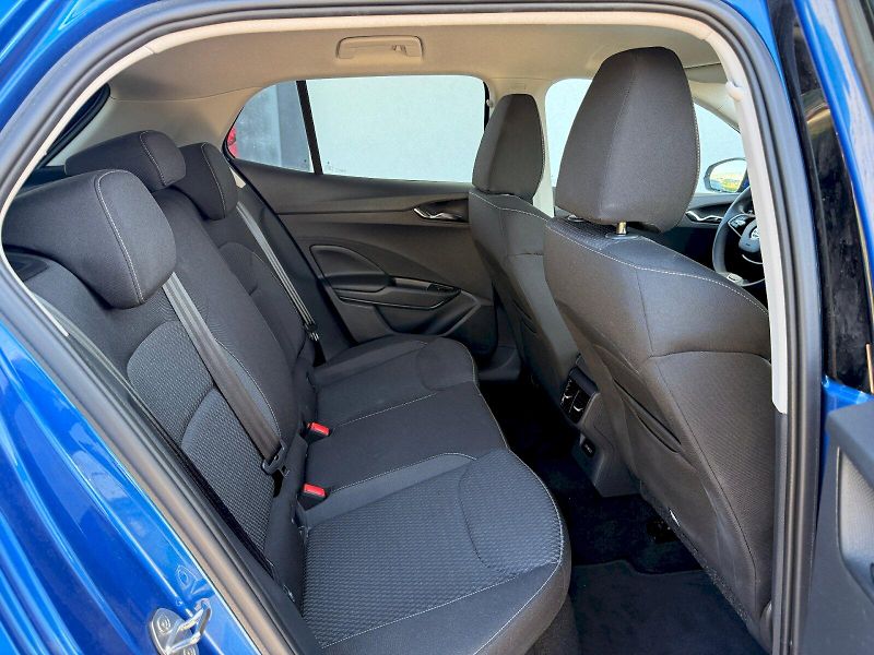 Škoda Fabia (2024) 1.0 TSI / 85 kW / 6MP / TOP SE - fotka 11 z 28