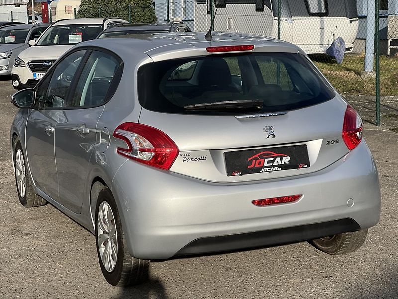 Peugeot 208 1.2i KLIMATIZACE ABS ASR ESP - fotka 5 z 41