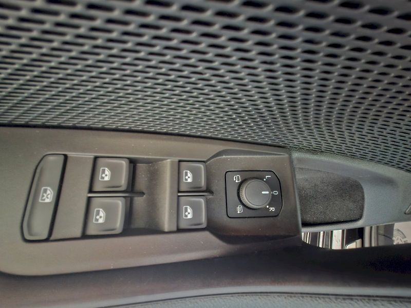 Škoda Octavia (2024) COMBI STYLE TD 85/2.0 M6F - fotka 15 z 40