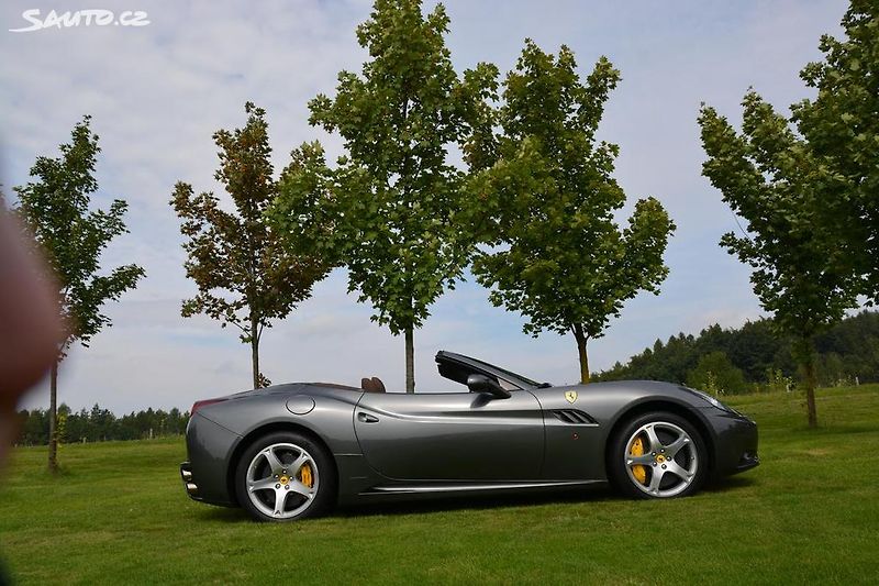 Ferrari California (2011) Top Podepsaná KIMI RAIKKONEN - fotka 5 z 48