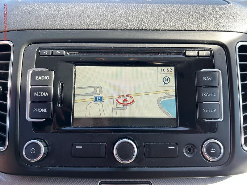 Volkswagen Sharan (2012) 2.0 TDi, Match, AC - fotka 17 z 18