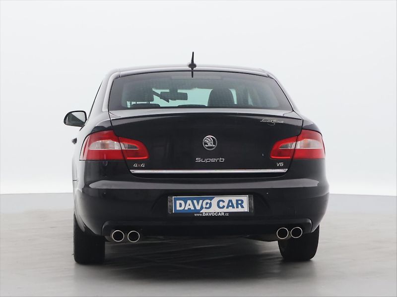 Škoda Superb 3,6 FSI 191kW Exclusive 1.Maj - fotka 6 z 28
