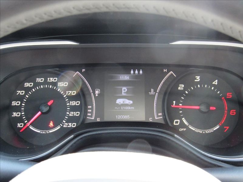 Fiat Tipo 1,6 MultiJet Automat - fotka 13 z 31