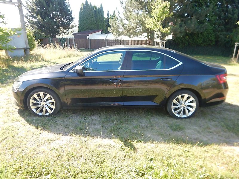 Škoda Superb 2.0 TDI, DSG, 4x4, TAŽNÉ - fotografie inzerátu
