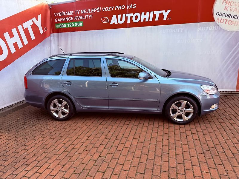 Škoda Octavia 1.4 TSi Elegance, Serviska - fotka 5 z 33