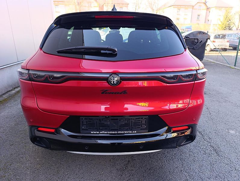 Alfa Romeo Tonale (2026) Sport Speciale 1,5 Ibrida 175k - fotka 7 z 44