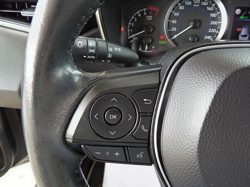 Toyota Corolla 1.8Hybrid Business Navi Kamera - fotka 15 z 28