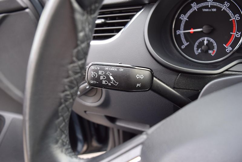 Škoda Octavia (2018) 1.5TSI 110kw AMBITION NAVI OPS - fotka 33 z 46