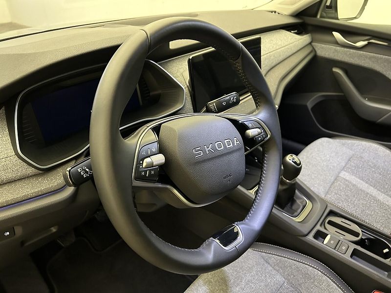 Škoda Octavia 2.0 TDI Top selection - fotka 8 z 29