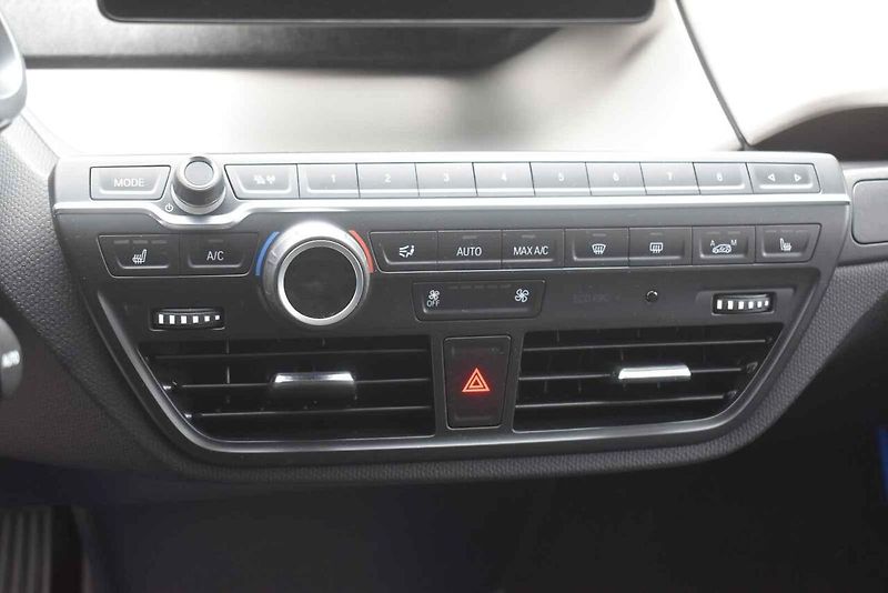Otestovali jsme jeden z prvních elektromobilů na trhu.