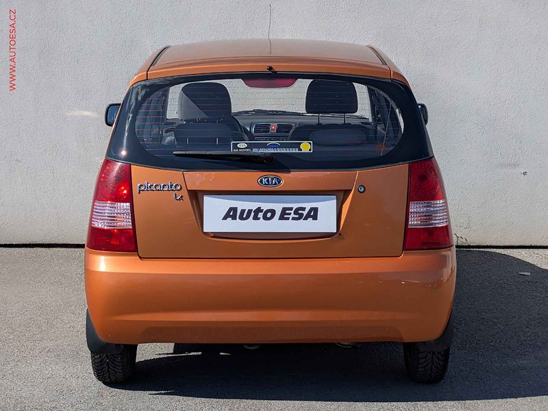 Kia Picanto (2006) 1.0i, ČR - fotka 5 z 11