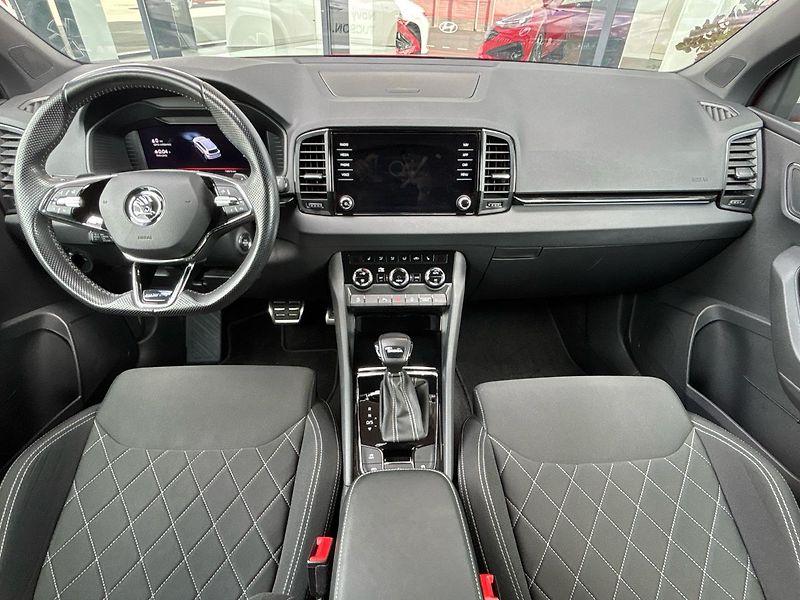 Škoda Karoq DSG Sportline - fotka 5 z 28