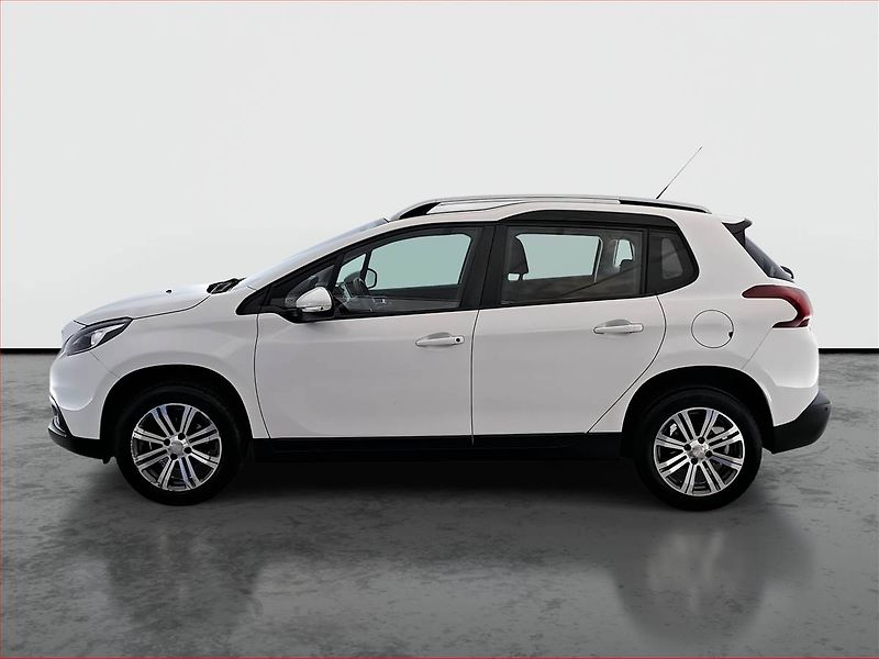 Peugeot 2008 (2018) 1.2 PureTech, Xenony, Tempomat - fotka 3 z 16