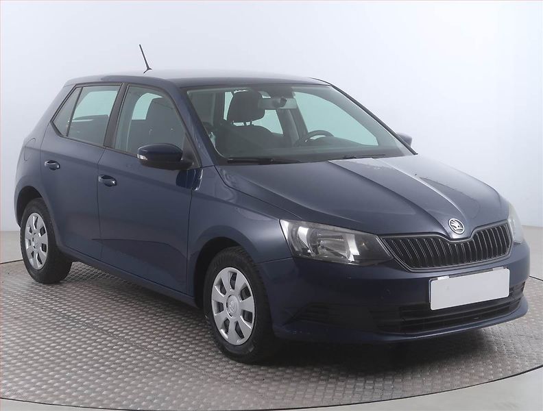 Škoda Fabia (2015) 1.0, Park. senzory - fotografie inzerátu