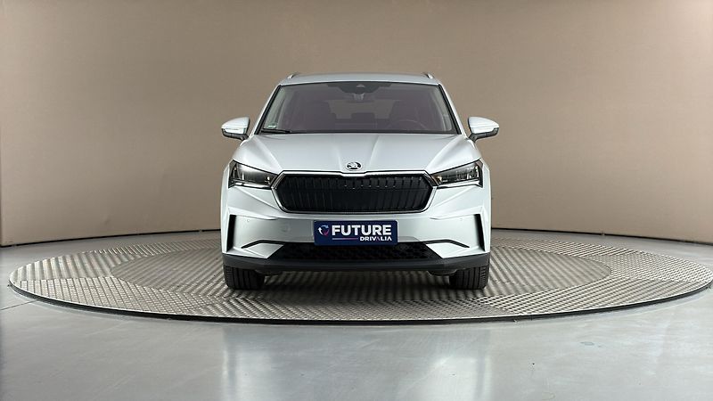 Škoda Enyaq 82 kWh AUT 80 Loft - fotka 3 z 29