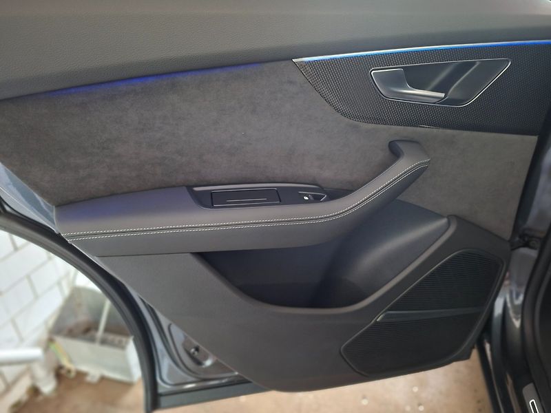 Audi SQ8 (2020) TDI 320kW 8A -1.MAJ.-TOP! - fotka 27 z 40