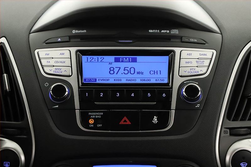 Hyundai ix35 (2013) 1.7 CRDi, Serv.kniha, Tempomat - fotka 12 z 17