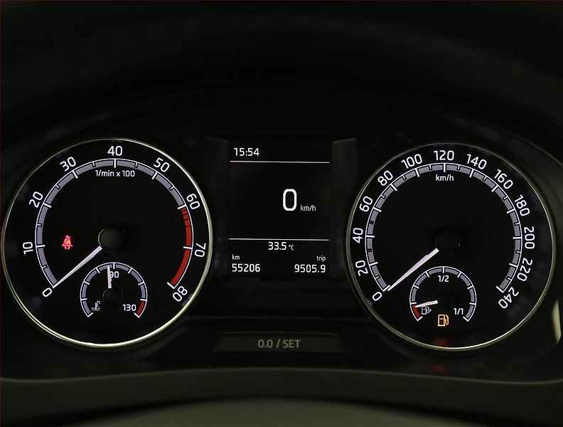 Škoda Rapid (2018) Style 1.0 TSI, Park. senzory - fotka 9 z 16