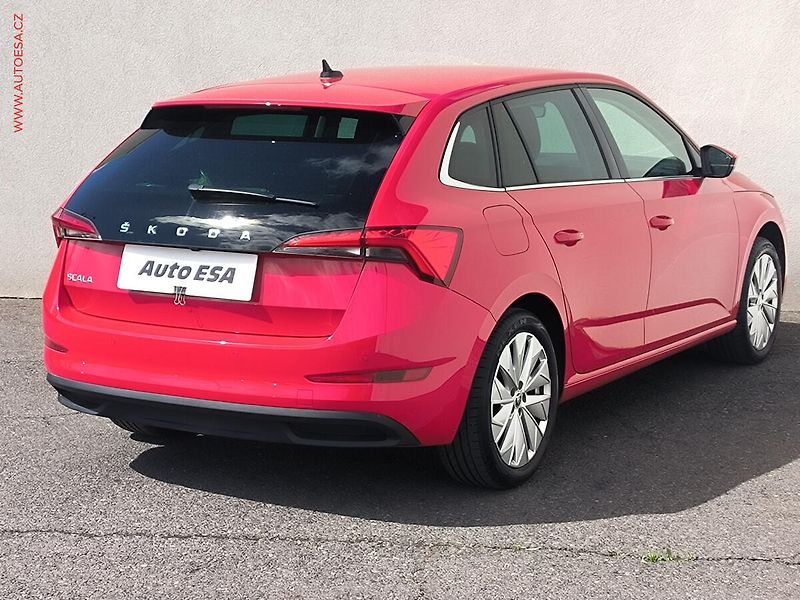 Škoda Scala (2024) 1.0 TSi, ČR, Style, DSG - fotka 4 z 24
