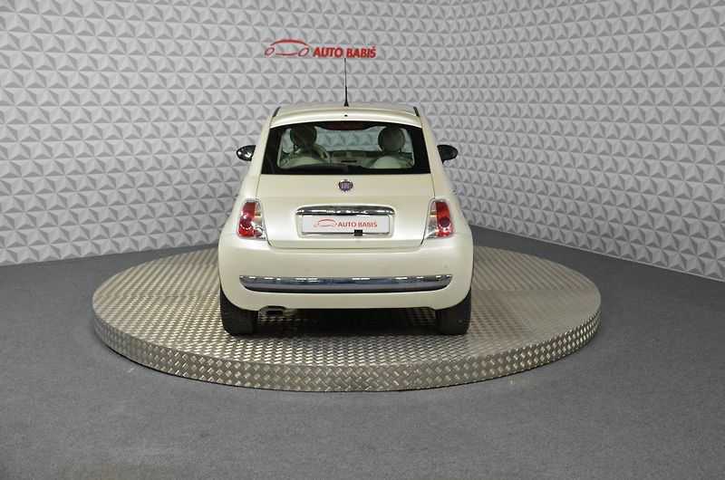 Fiat 500 (2010) 1.2i 51kw panorama - fotka 7 z 14