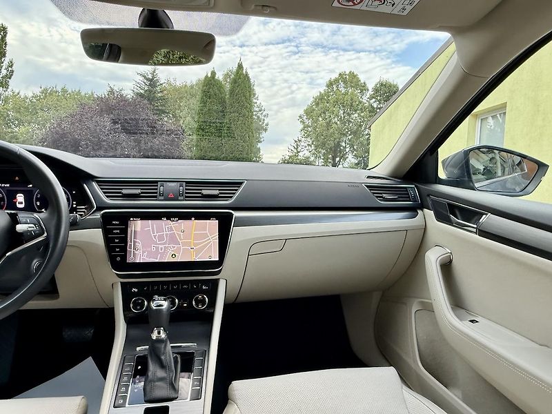 Škoda Superb (2022) iV 1,4TSi 160kW STYLE DCC TAŽN - fotka 7 z 26