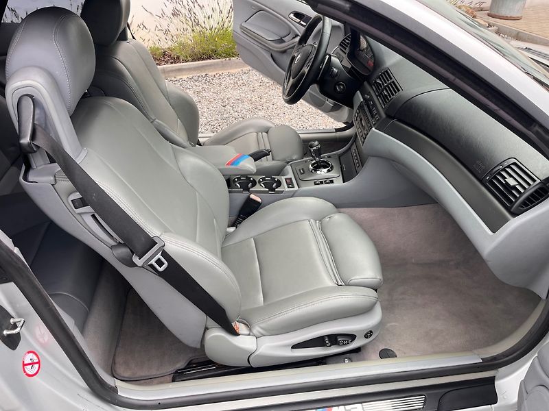 BMW M3 (2002) 3.2 i Kabrio 252 Kw - fotka 9 z 14