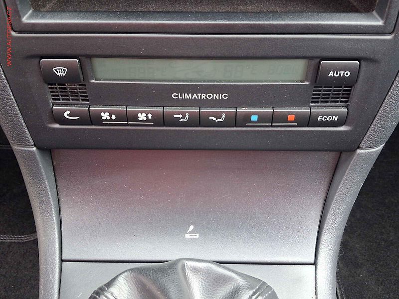 Škoda Octavia (2008) 1.6 i, ČR, servis.kniha - fotka 13 z 14