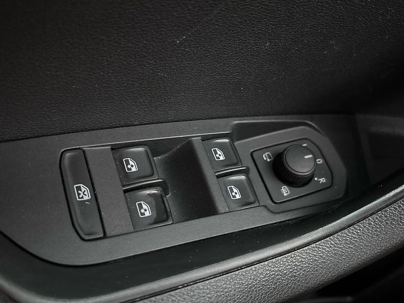 Škoda Karoq Style - fotka 21 z 30