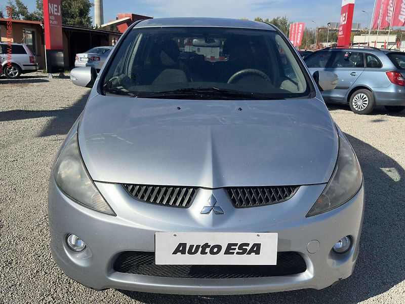 Mitsubishi Grandis (2004) 2.4i, AT, AC - fotka 2 z 17
