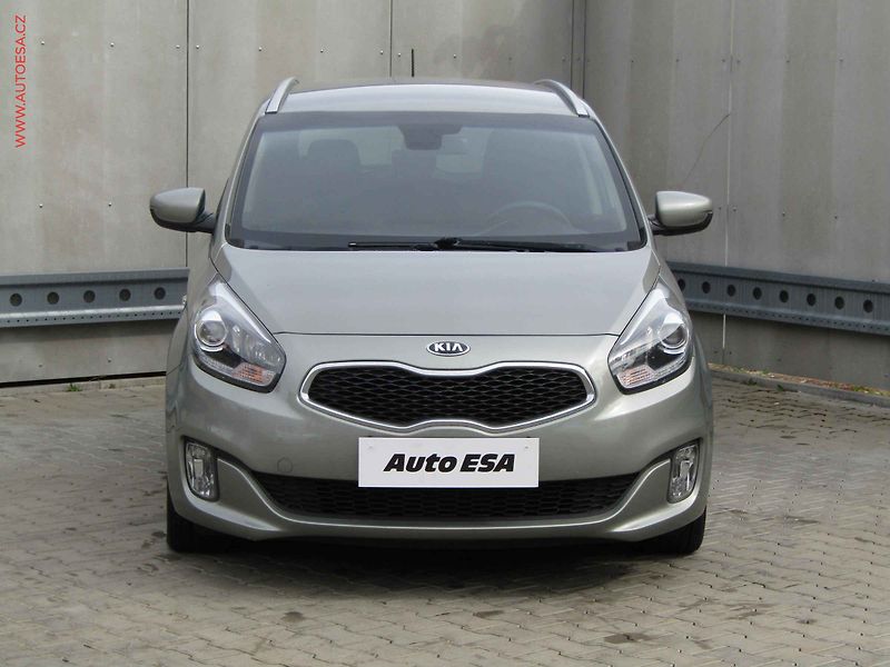 Kia Carens (2014) 1.7 CRDi, ČR, TZ - fotka 2 z 20